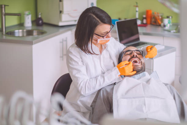 Best Cracked Tooth Emergency Dentist  in Plover, WI